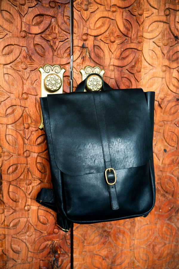 Black Traveller Bag